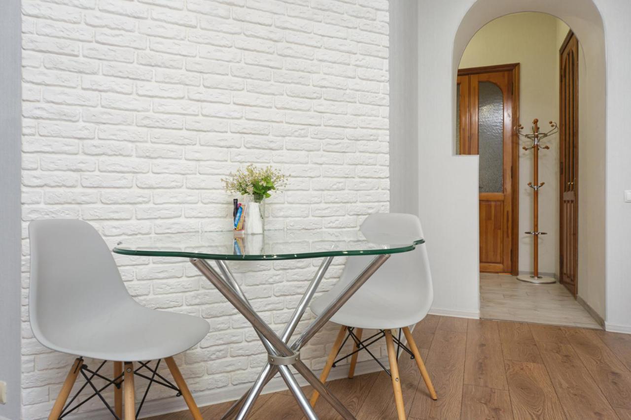 Apartment Zhukovskogo 17 Odessa Eksteriør billede