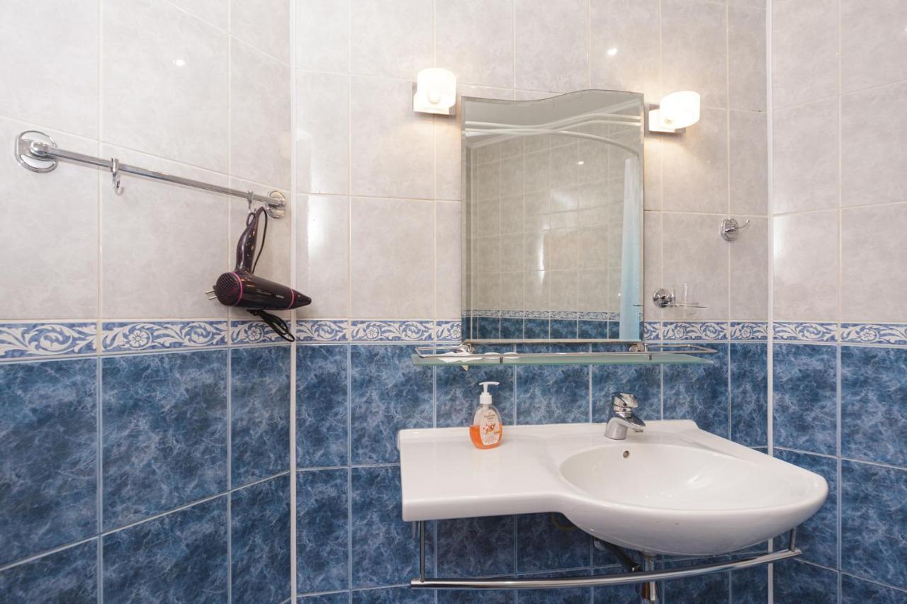 Apartment Zhukovskogo 17 Odessa Eksteriør billede