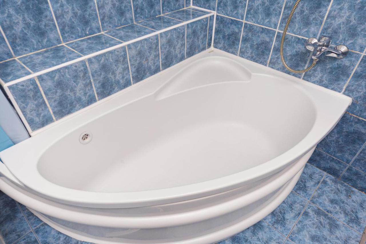 Apartment Zhukovskogo 17 Odessa Eksteriør billede