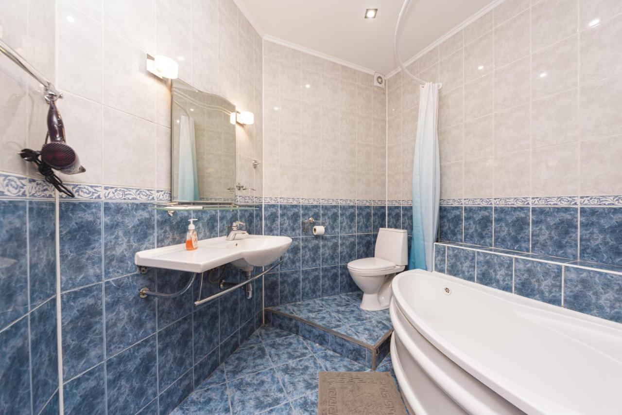 Apartment Zhukovskogo 17 Odessa Eksteriør billede